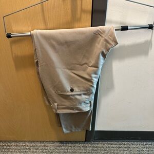 Zara dark crème pants men’s 34.